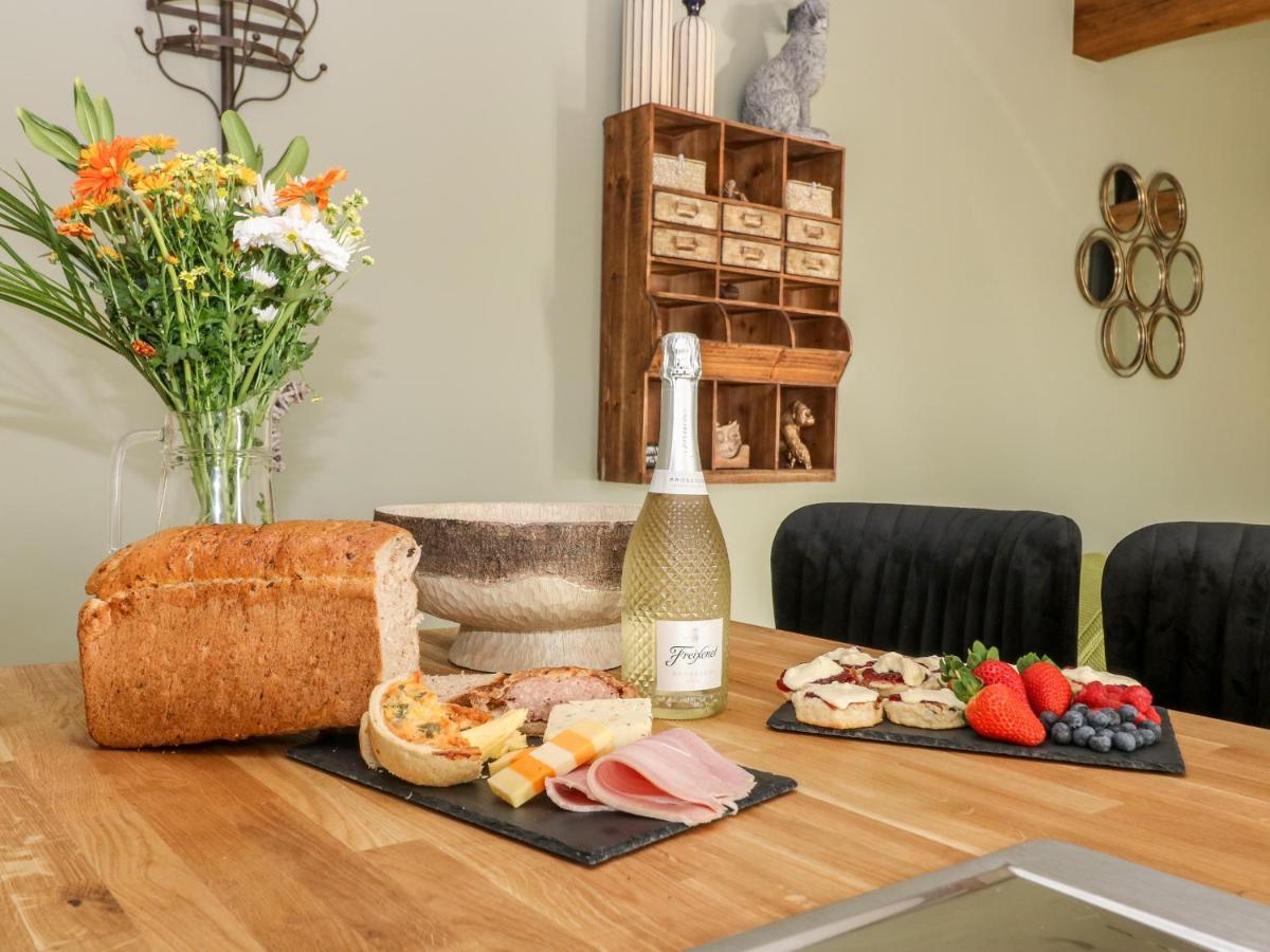 Snave Cottage 斯基普顿 外观 照片